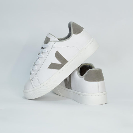 Gray helmet for bikers